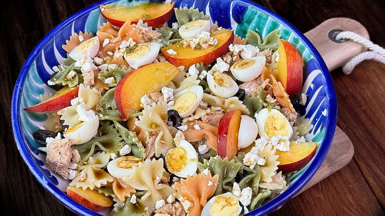 ensalada de pasta con atún y huevo duro calorías