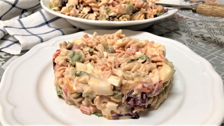 ensalada de pasta con salsa rosa