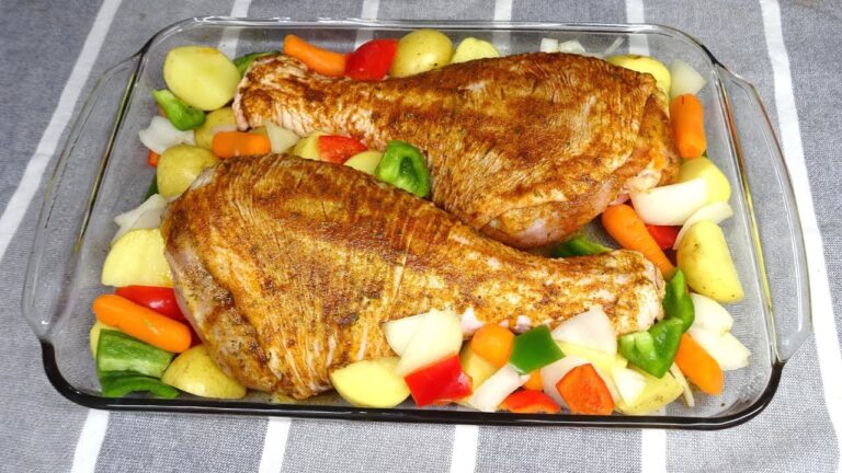 muslos de pavo al horno con patatas y cebolla