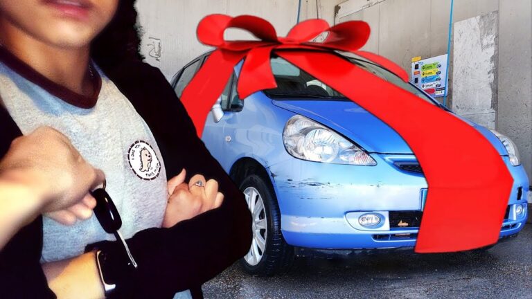 regalo coche a persona que lo necesite
